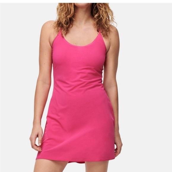Dress - Picture 1 of 3